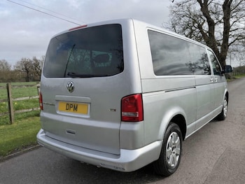 Used Volkswagen Transporter Shuttle 2014 for sale - 78492126: Photo