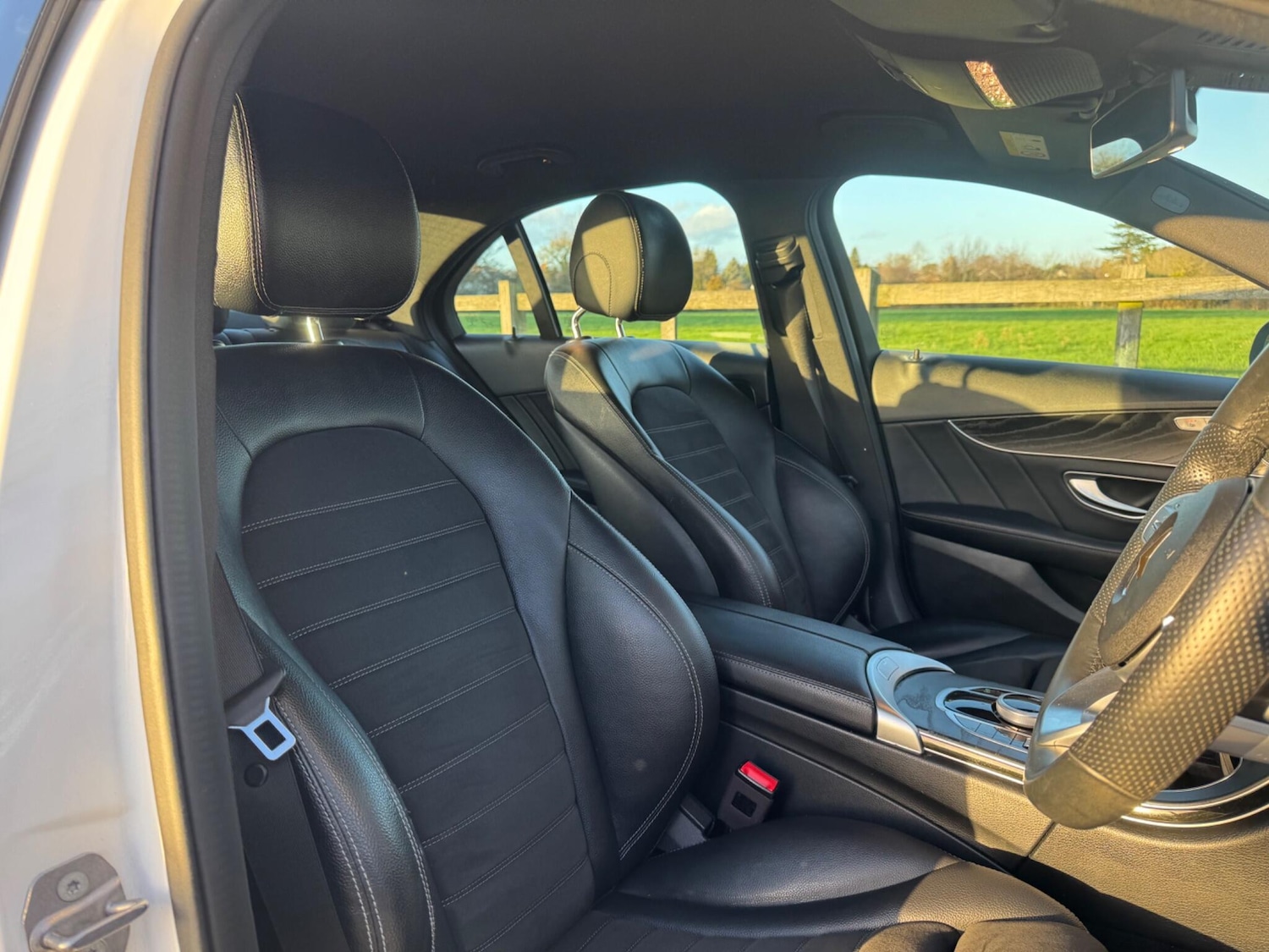 Used Mercedes-Benz C Class 2019 for sale - 76866076: Photo 14