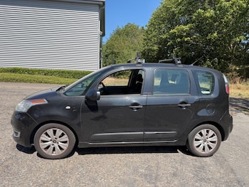 Used Citroen C3 Picasso 2010 for sale - 79131818: Photo