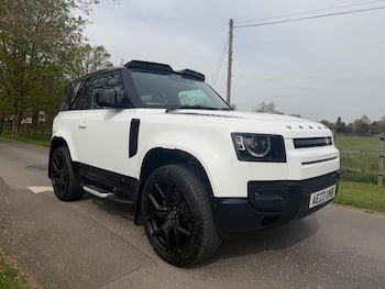 Used Land Rover Defender 2023 for sale - 79676868: Photo