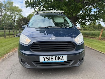 Used Ford Transit Courier 2016 for sale - 78574159: Photo