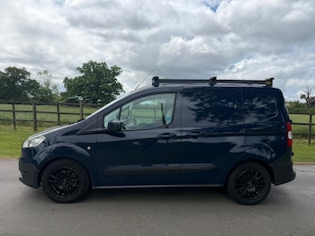 Used Ford Transit Courier 2016 for sale - 78574159: Photo