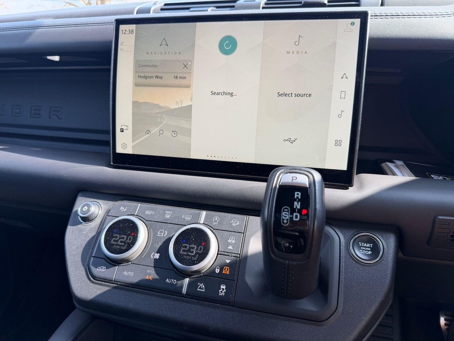 Used Land Rover Defender 2023 for sale - 77982530: Photo 21