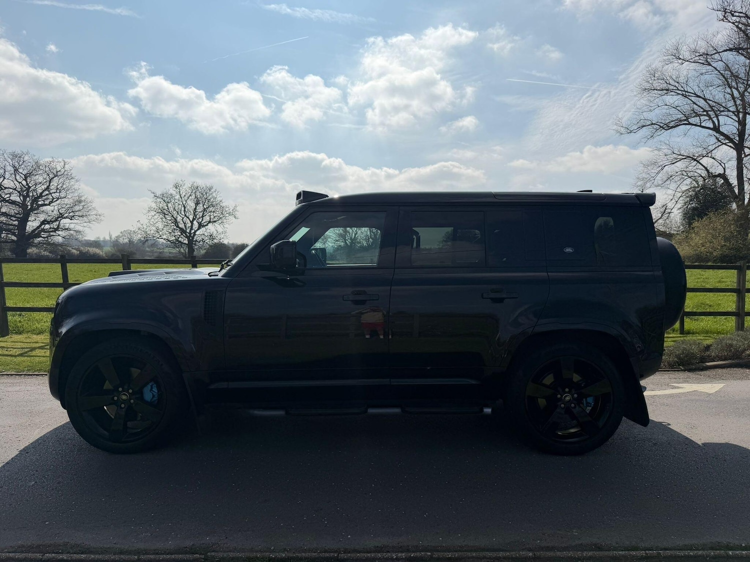 Used Land Rover Defender 2023 for sale - 77982530: Photo 6