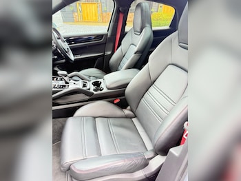 Used Porsche Cayenne 2023 for sale - 77510188: Photo