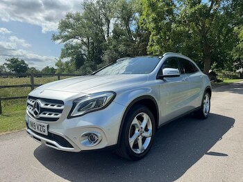 Used Mercedes-Benz GLA 2019 for sale - 77345516: Photo