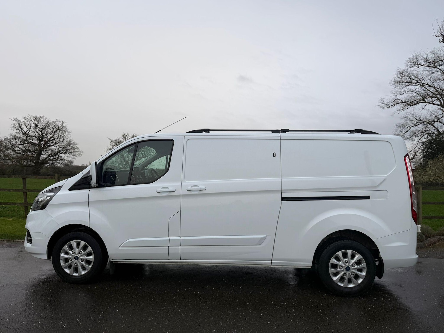Used Ford Transit Custom for sale - 77909061: Photo 4