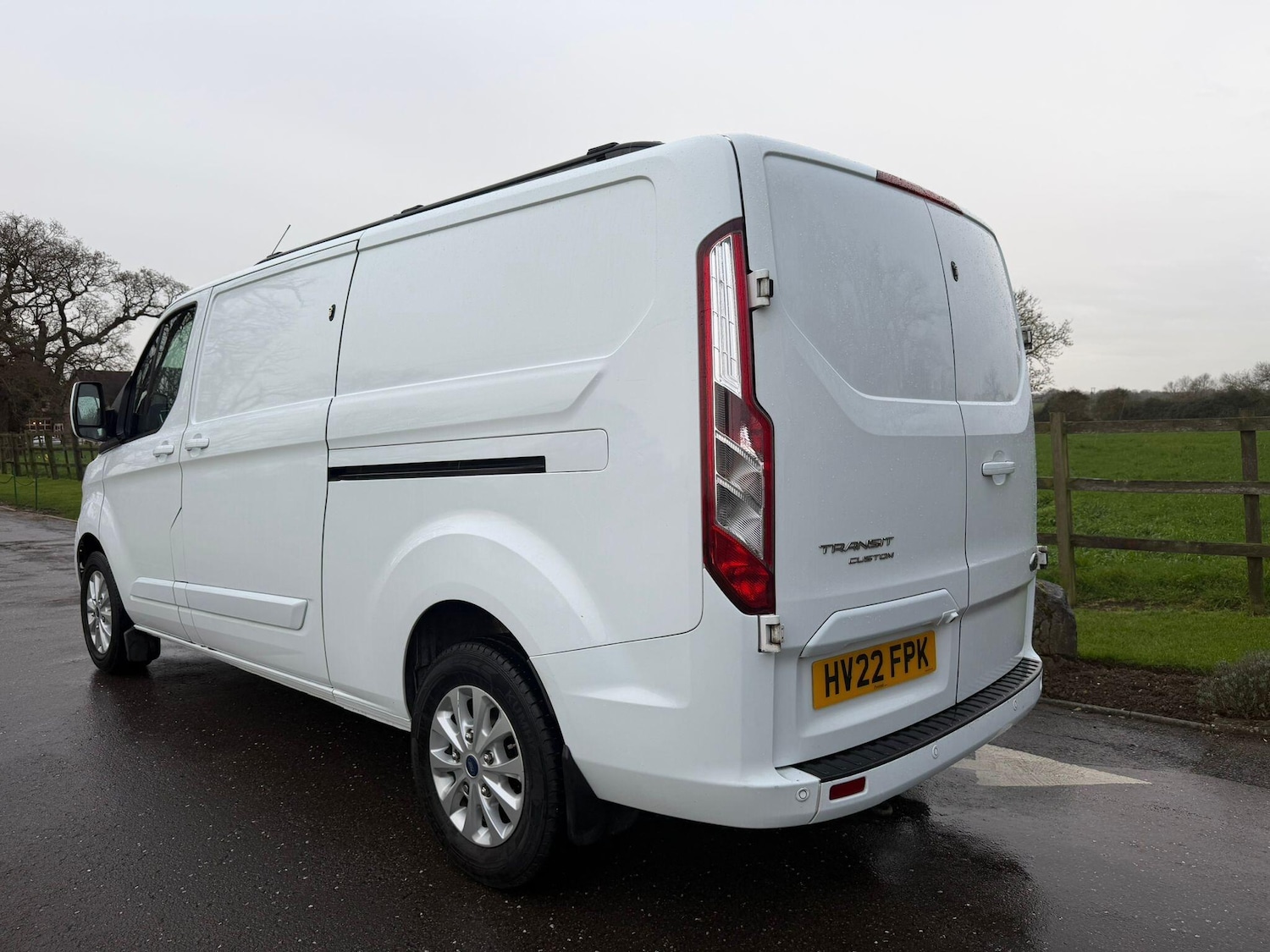 Used Ford Transit Custom for sale - 77909061: Photo 6