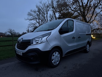 Used Renault Trafic 2019 for sale - 77411018: Photo