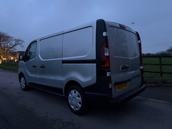 Used Renault Trafic 2019 for sale - 77411018: Photo