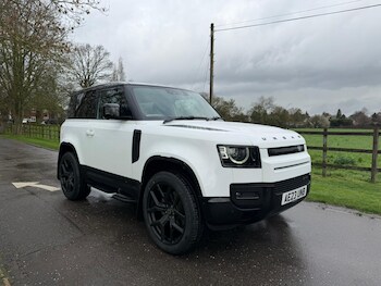 Used Land Rover Defender 90 2023 for sale - 77705124: Photo