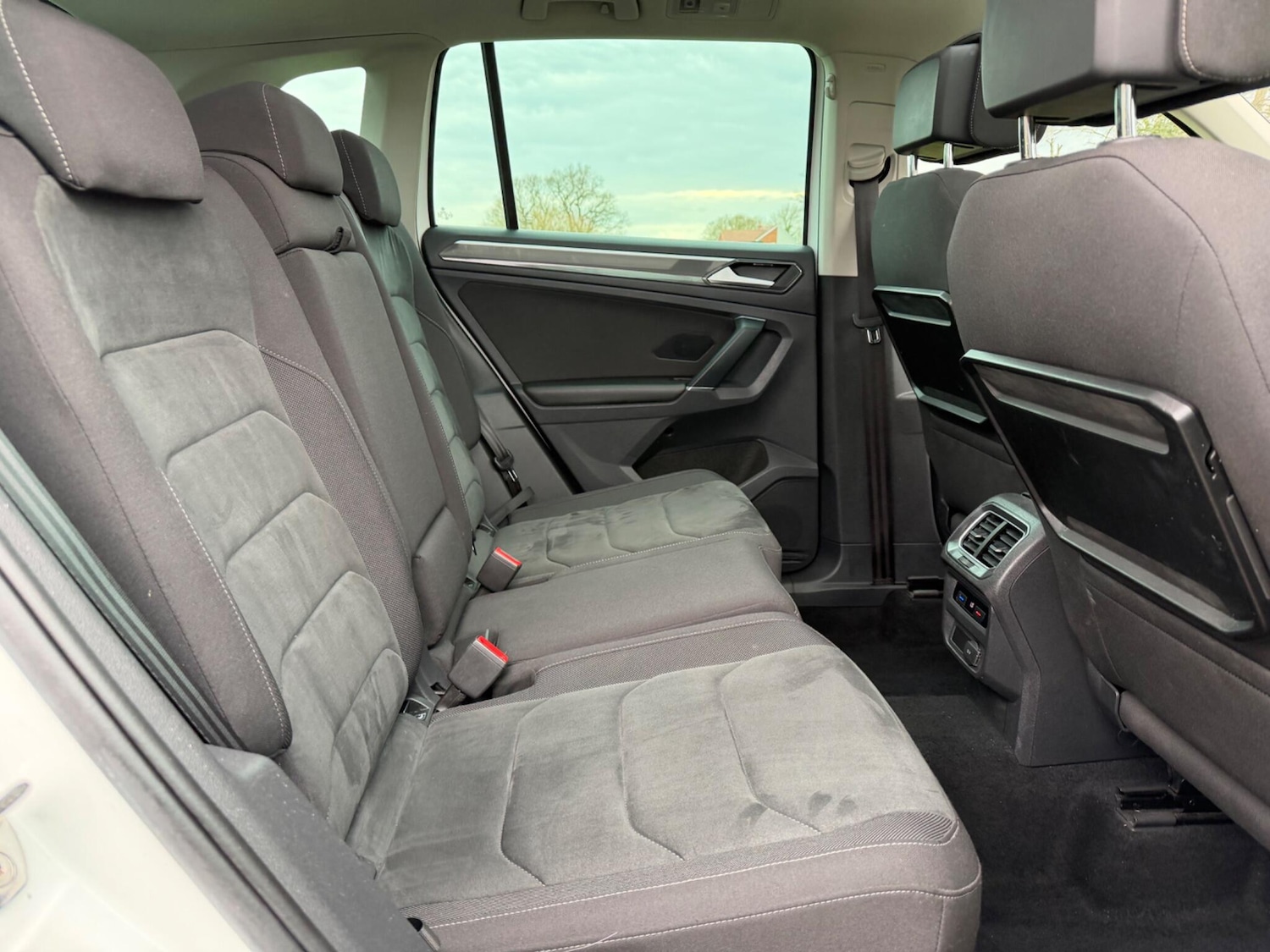 Used Volkswagen Tiguan 2016 for sale - 78087007: Photo 10