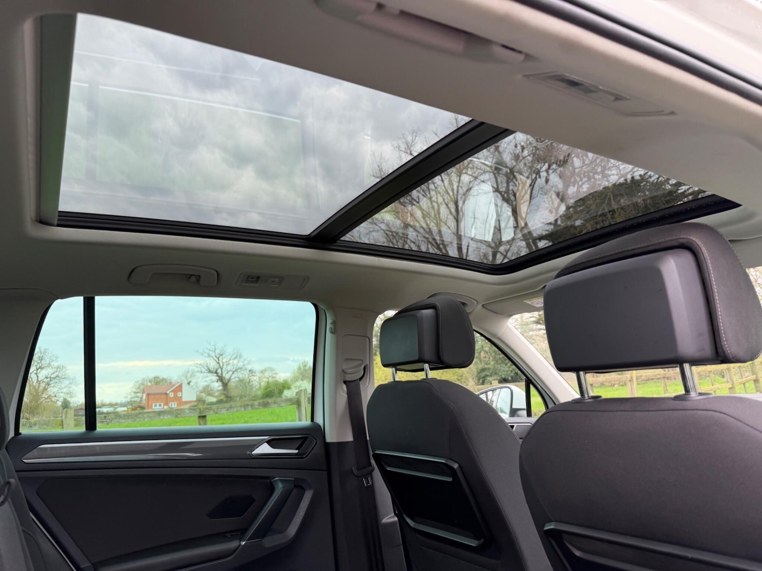 Used Volkswagen Tiguan 2016 for sale - 78087007: Photo 12