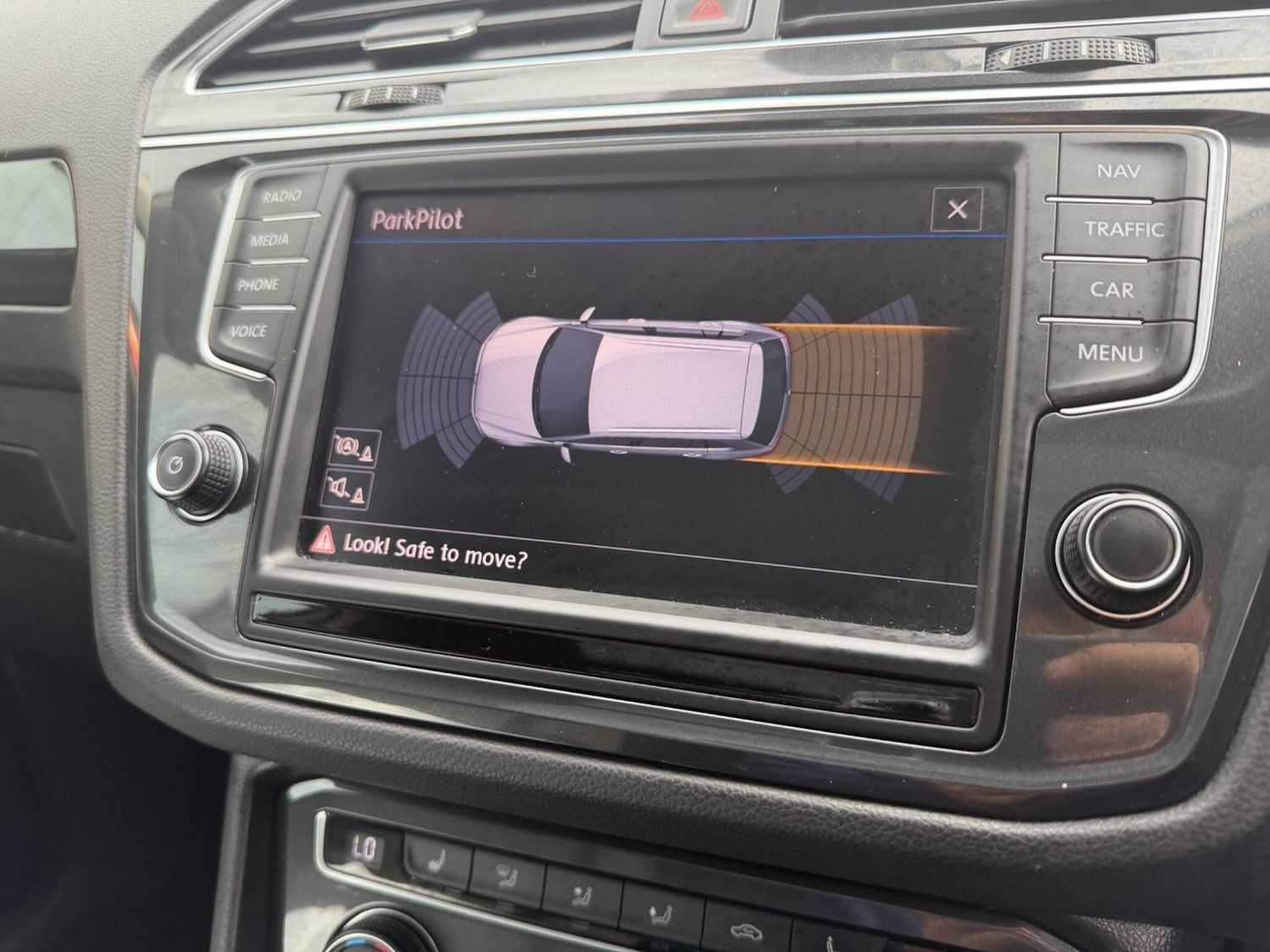 Used Volkswagen Tiguan 2016 for sale - 78087007: Photo 24