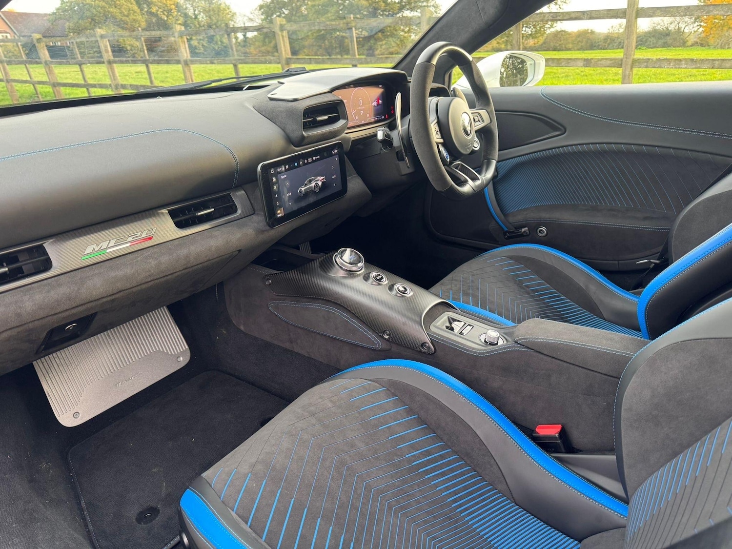 Used Maserati MC20 for sale - 77166622: Photo 25