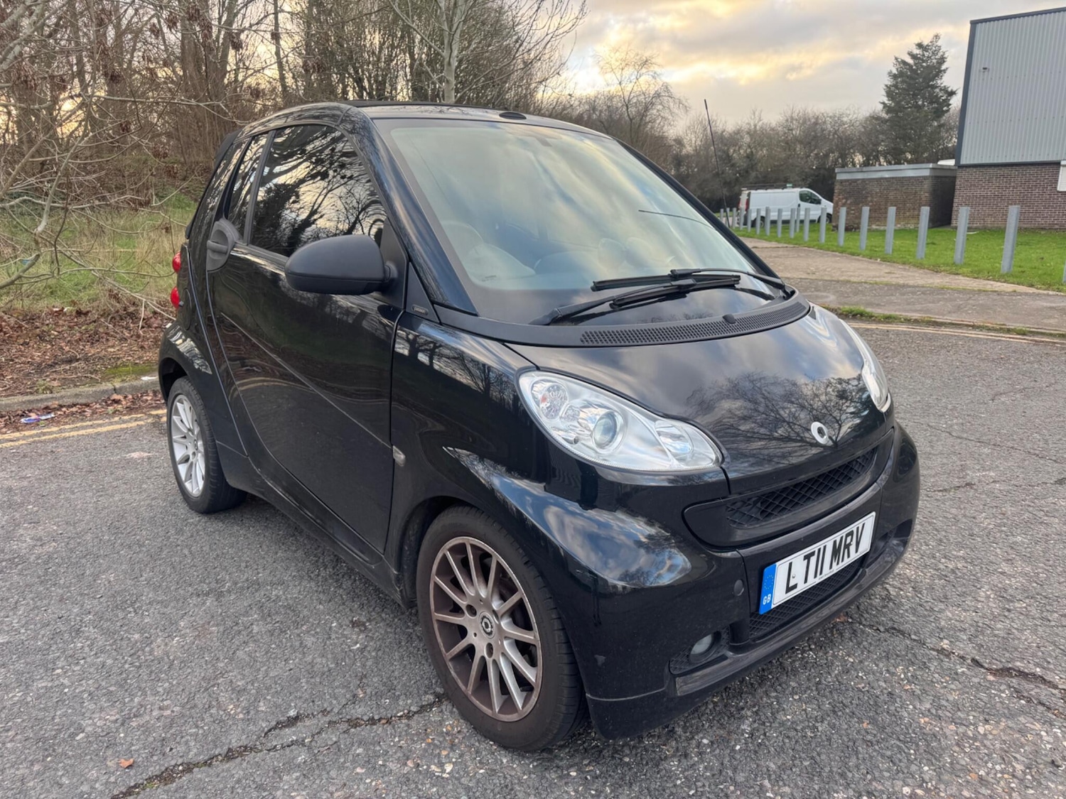 Used smart fortwo 2011 for sale - 77052466: Photo 3