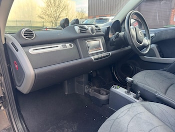 Used smart fortwo 2011 for sale - 77052466: Photo