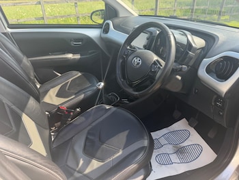 Used Toyota AYGO 2018 for sale - 78981449: Photo