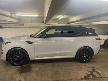 Used Land Rover Range Rover Sport 2022 for sale - 77824299: Photo