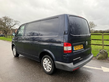 Used Volkswagen Transporter 2013 for sale - 77267442: Photo