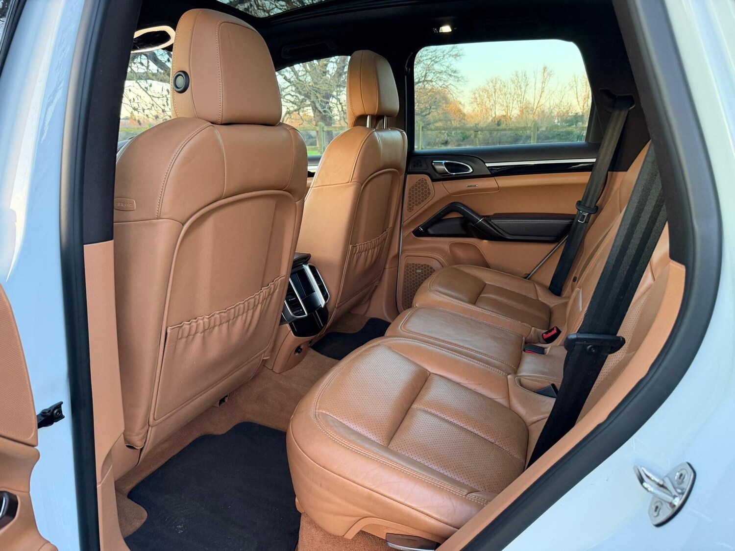 Used Porsche Cayenne 2015 for sale - 78047872: Photo 22