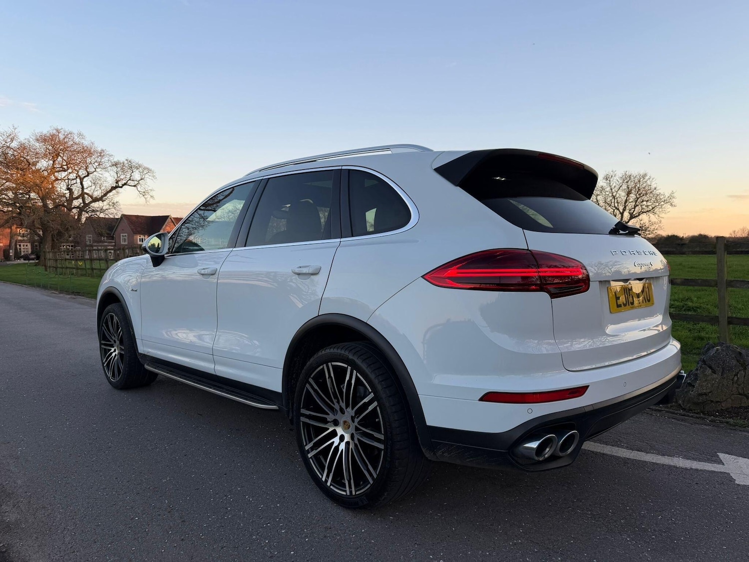 Used Porsche Cayenne 2015 for sale - 78047872: Photo 4