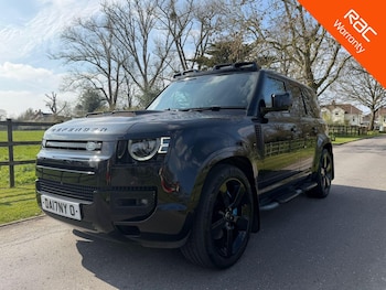 Used Land Rover Defender 110 2023 for sale - 78860274: Photo