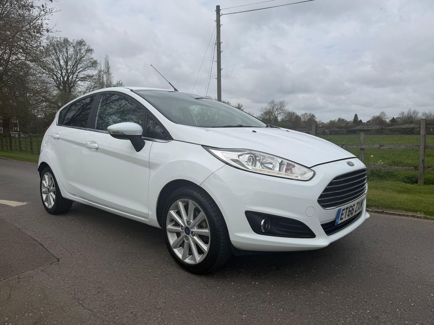 Used Ford Fiesta 2017 for sale - 78072812: Photo 4