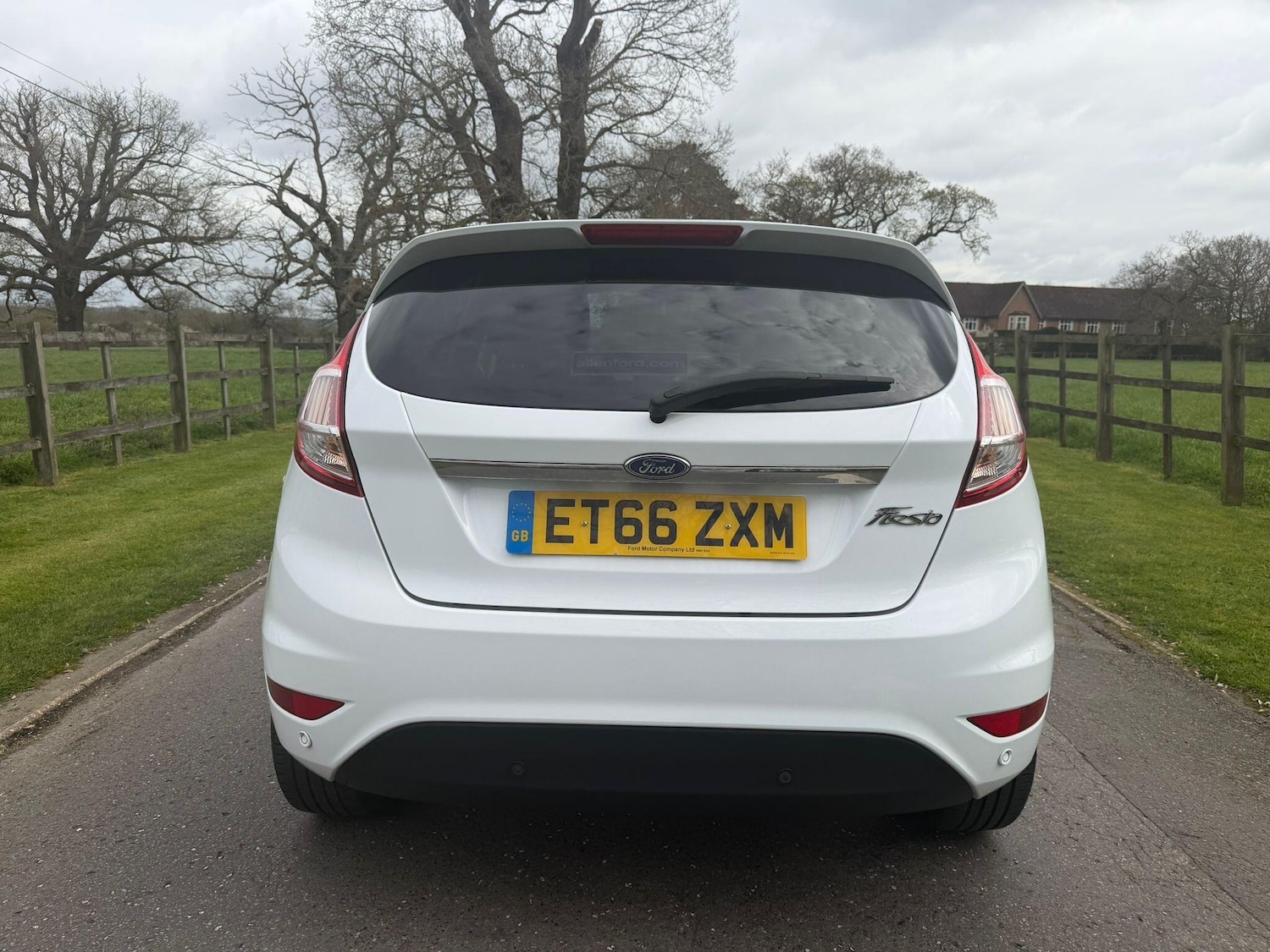 Used Ford Fiesta 2017 for sale - 78072812: Photo 6