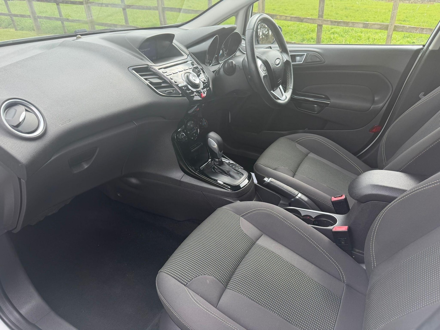 Used Ford Fiesta 2017 for sale - 78072812: Photo 7