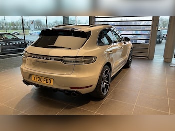 Used Porsche Macan 2020 for sale - 77238600: Photo