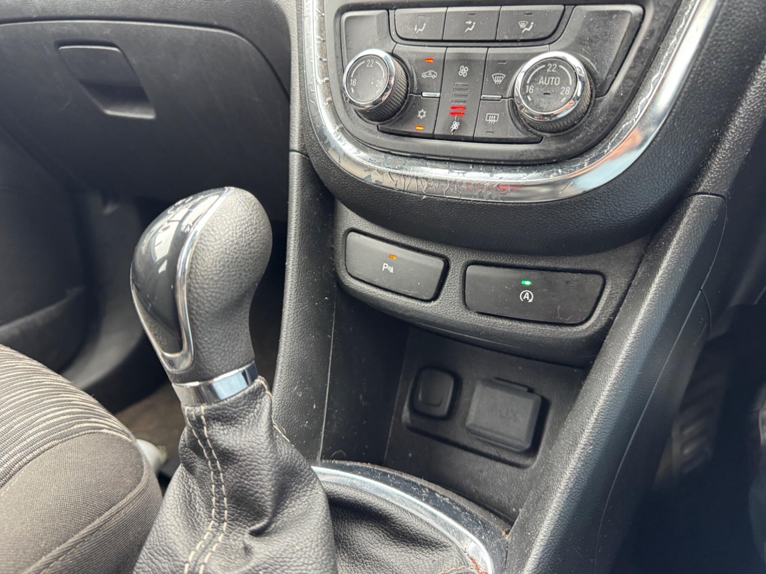 Used Vauxhall Mokka 2015 for sale - 77637556: Photo 13