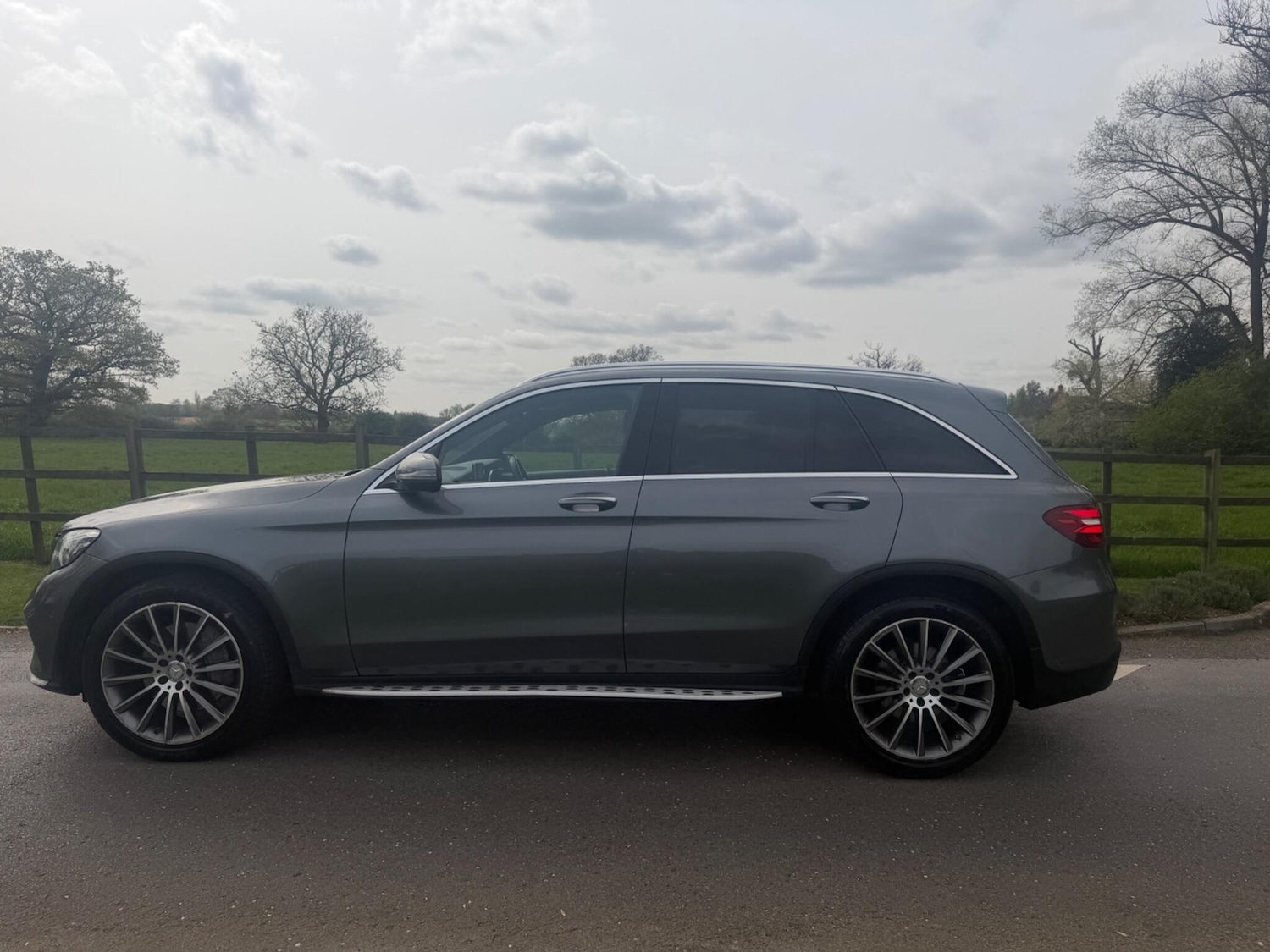 Used Mercedes-Benz GLC for sale - 78220277: Photo 3