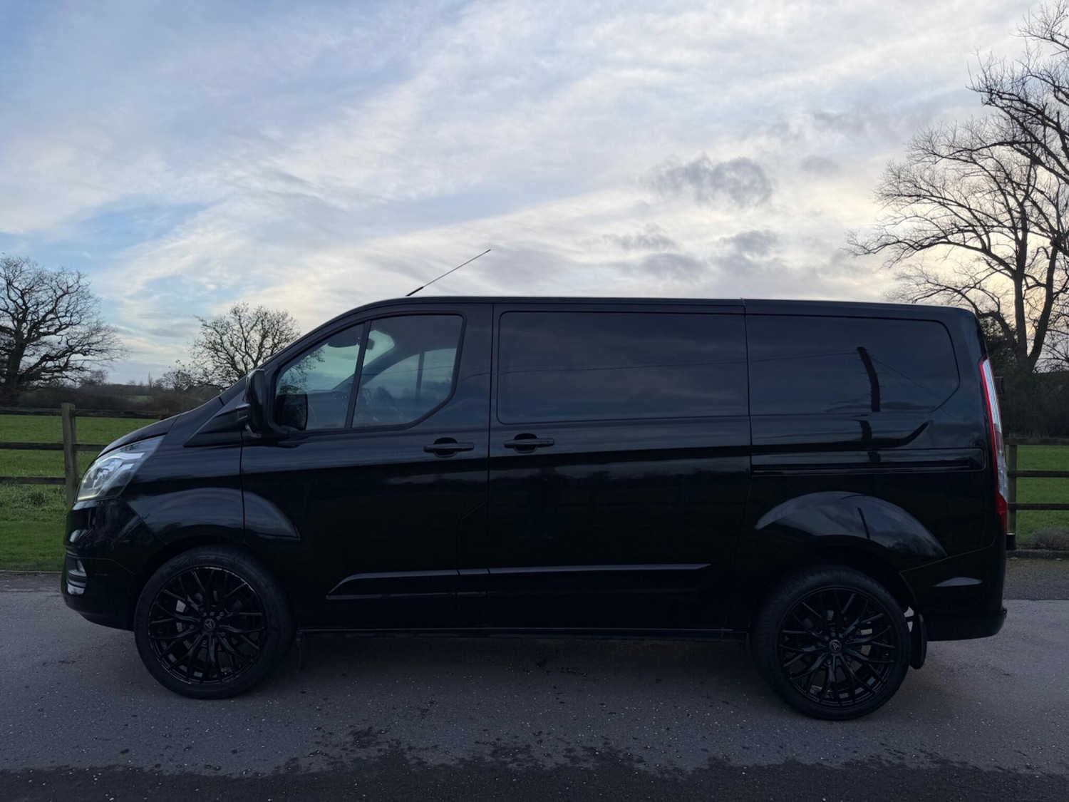 Used Ford Transit Custom 2022 for sale - 77396138: Photo 4