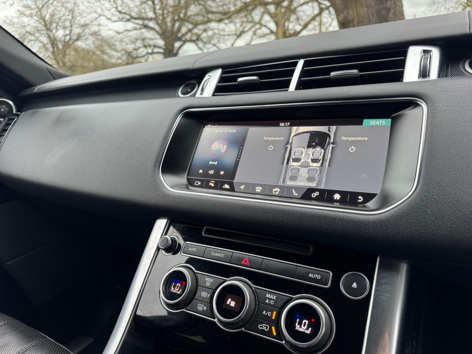 Used Land Rover Range Rover Sport 2017 for sale - 77637933: Photo 10