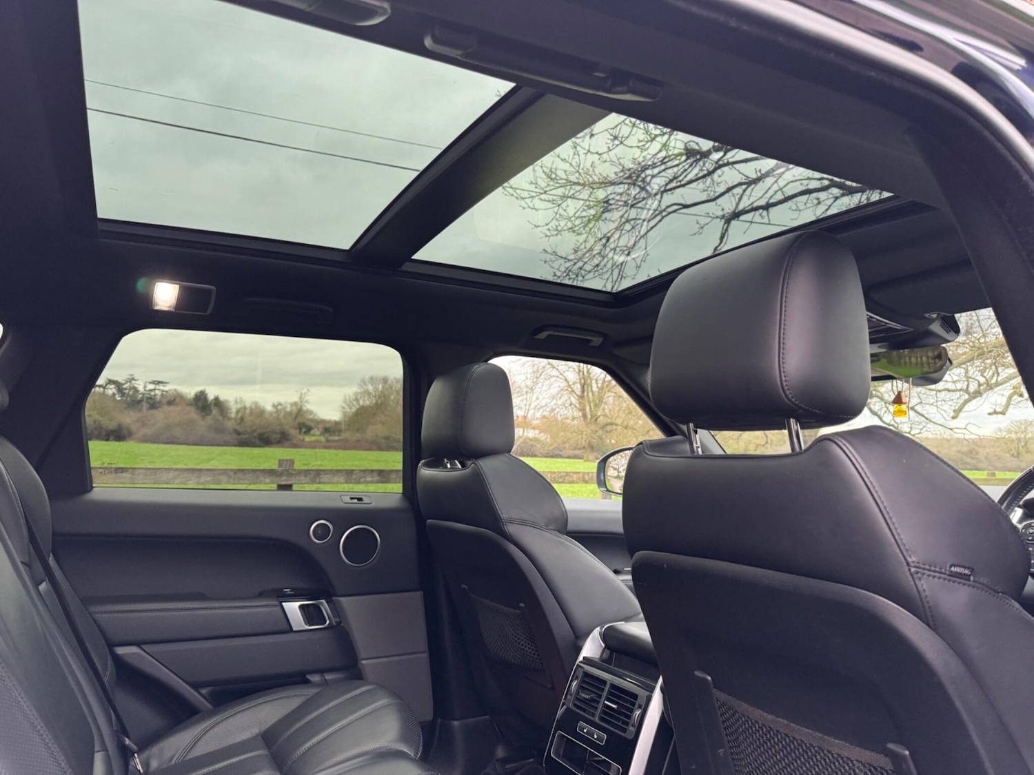 Used Land Rover Range Rover Sport 2017 for sale - 77637933: Photo 20