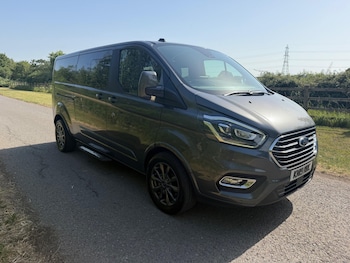 Used Ford Tourneo Custom 2019 for sale - 78981438: Photo