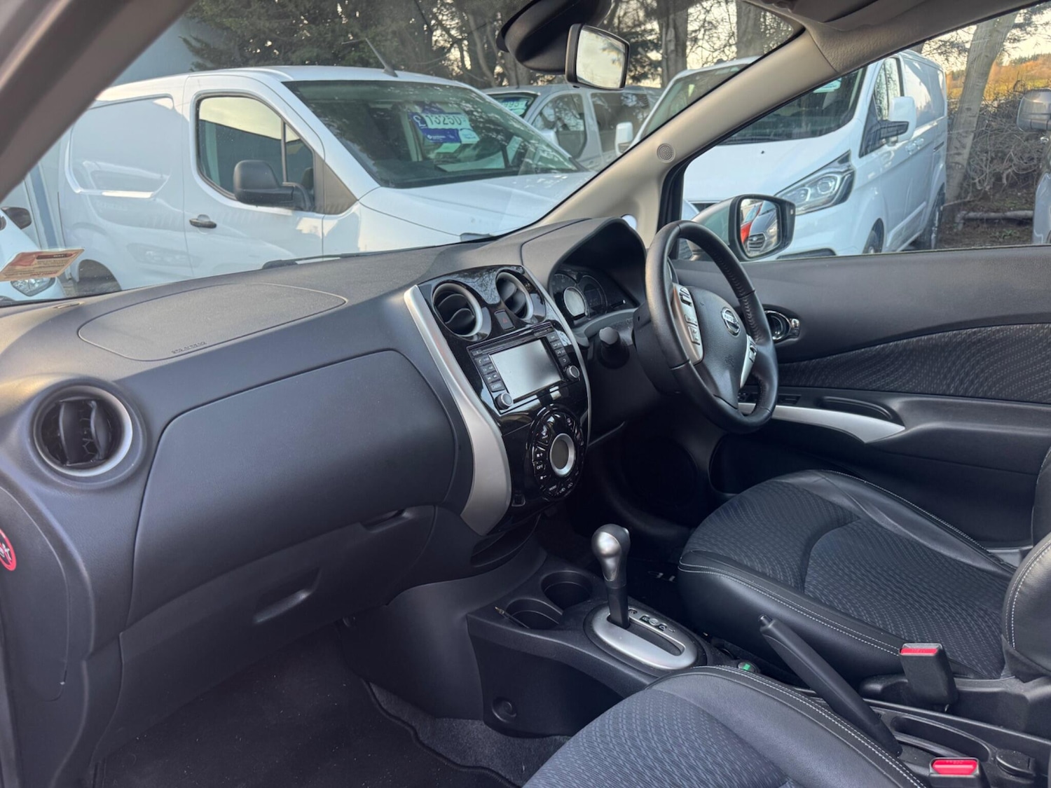 Used Nissan Note 2017 for sale - 77670846: Photo 6