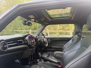 Used MINI Hatch 2018 for sale - 79609764: Photo