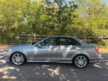 Used Mercedes-Benz C Class 2013 for sale - 79521358: Photo