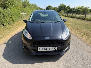 Used Ford Fiesta Van 2017 for sale - 79509167: Photo