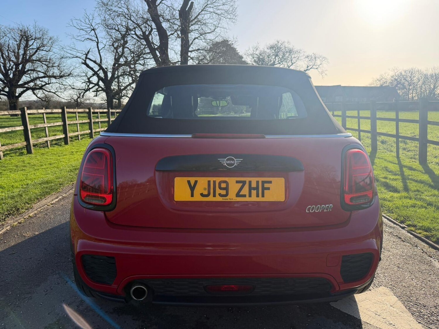 Used MINI Convertible 2019 for sale - 77586091: Photo 11