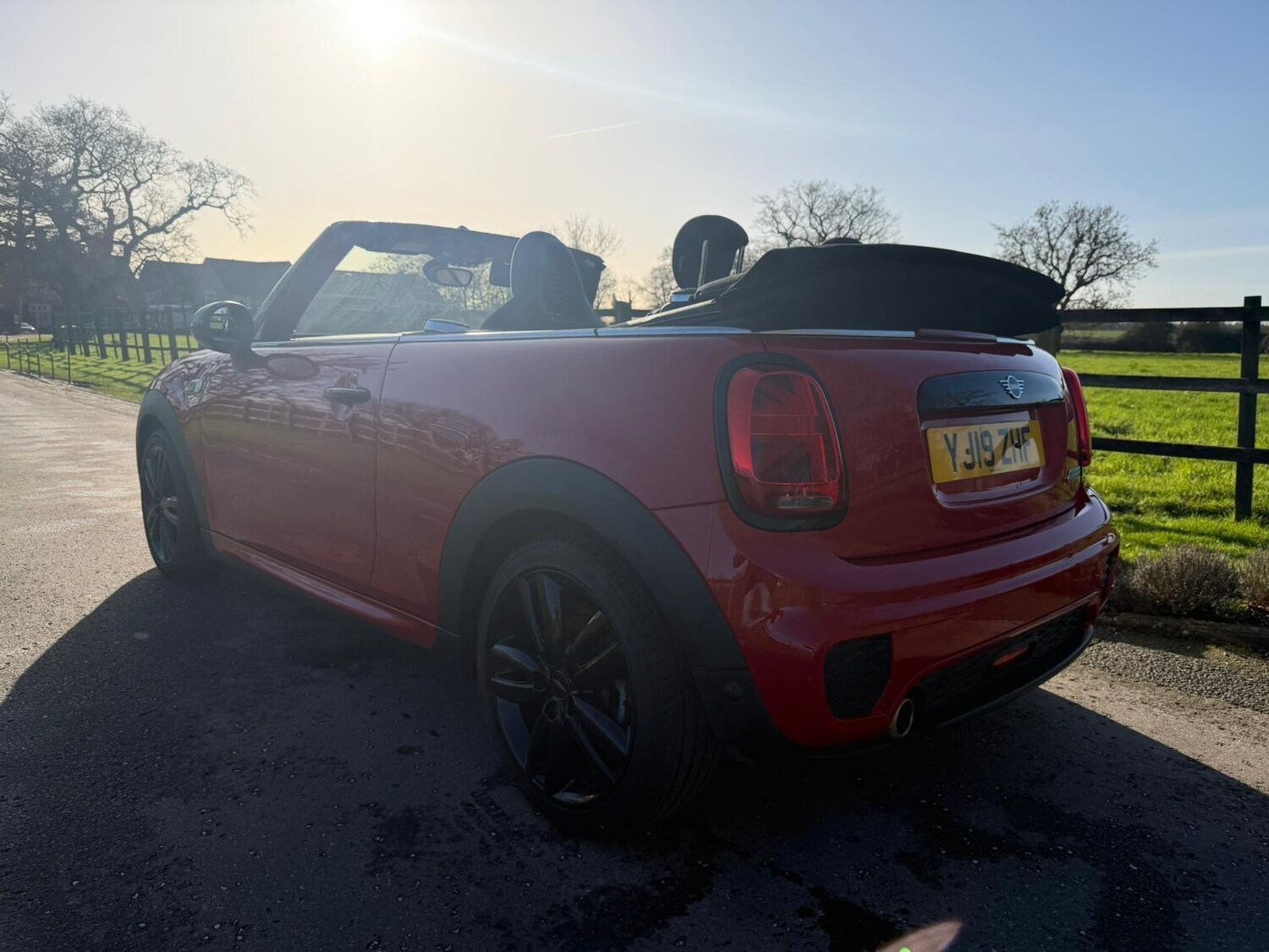 Used MINI Convertible 2019 for sale - 77586091: Photo 19