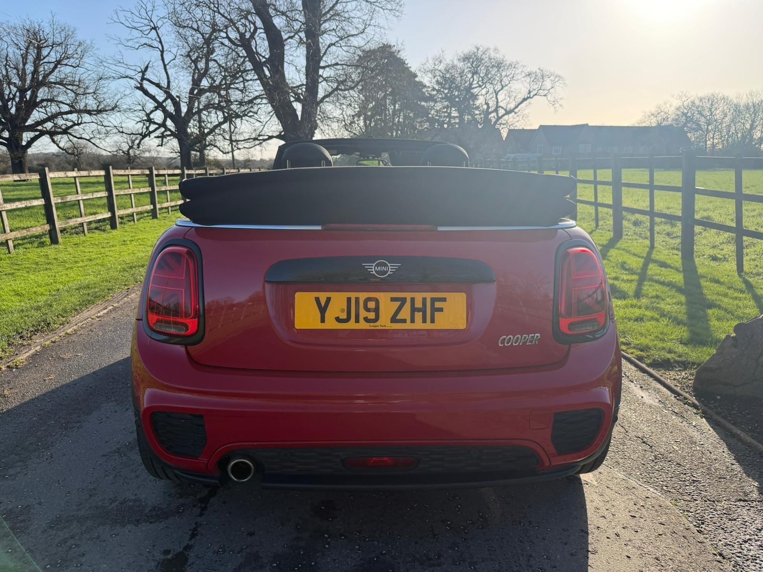 Used MINI Convertible 2019 for sale - 77586091: Photo 5