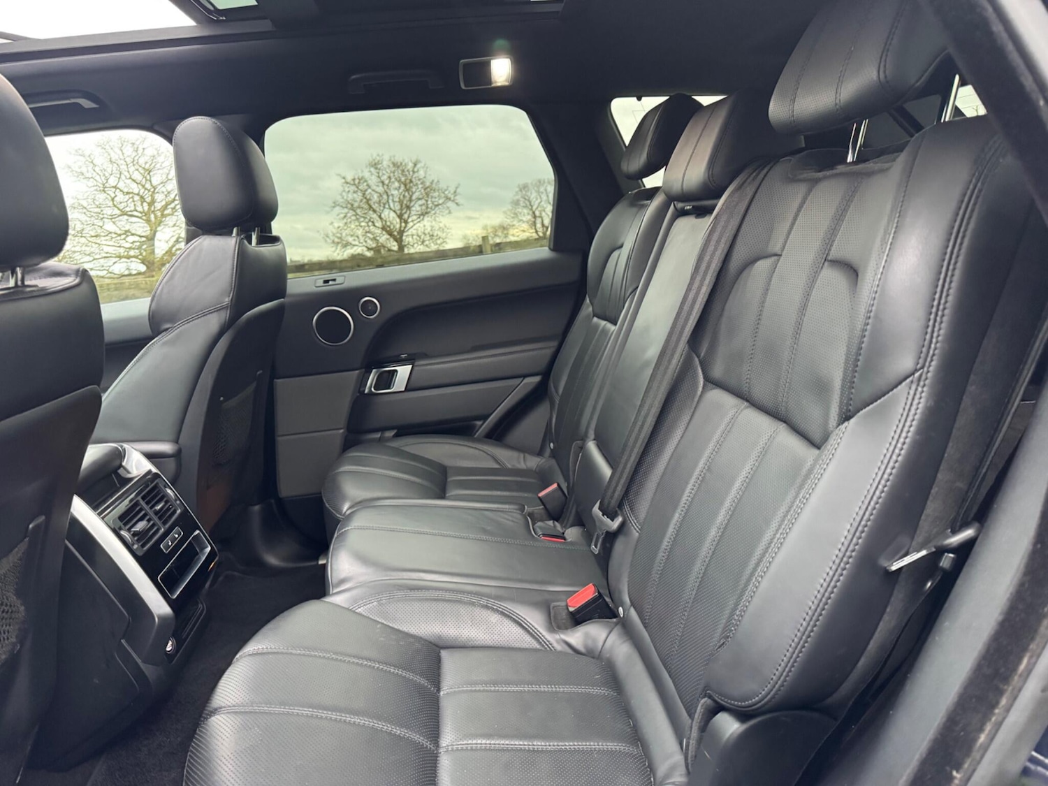 Used Land Rover Range Rover Sport 2017 for sale - 77940817: Photo 26