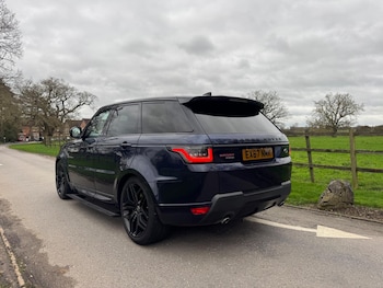 Used Land Rover Range Rover Sport 2017 for sale - 77940817: Photo