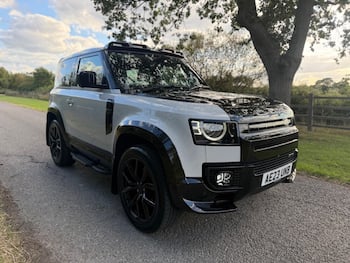 Used Land Rover Defender 90 2023 for sale - 79861084: Photo