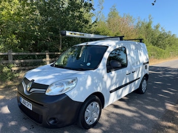 Used Renault Kangoo 2018 for sale - 79188247: Photo