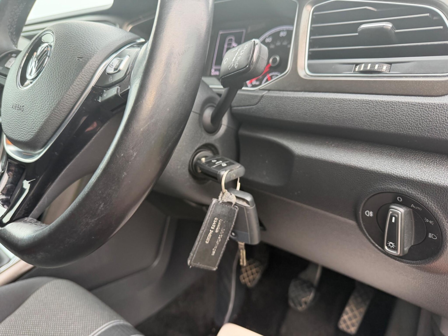 Used Volkswagen T-Roc for sale - 78214712: Photo 13