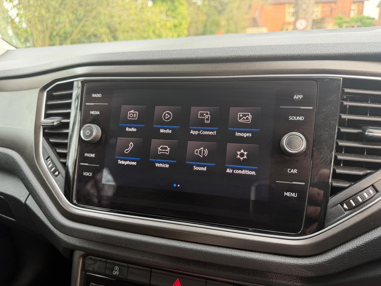 Used Volkswagen T-Roc for sale - 78214712: Photo 18